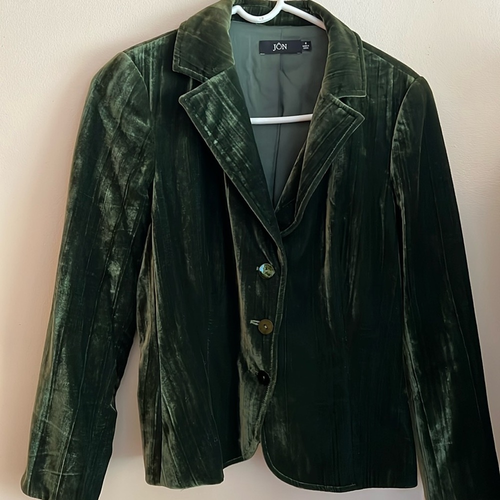 Vintage Textured Moss Green Velvet 3 Button Blazer - Women’s size 8